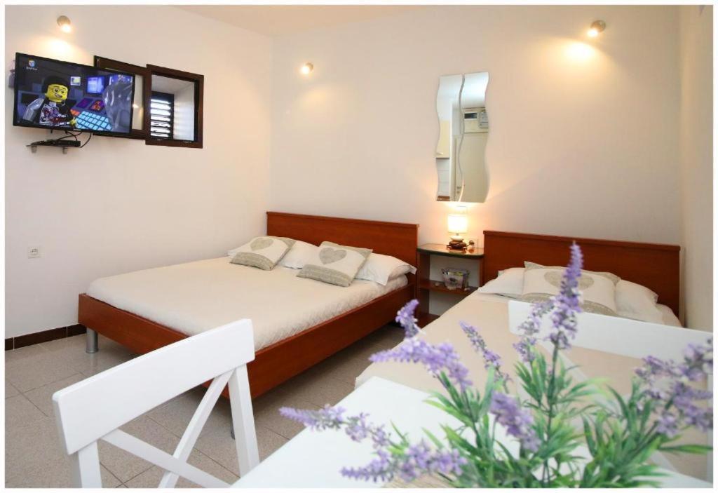 Apartment Karmela Primošten Exterior foto